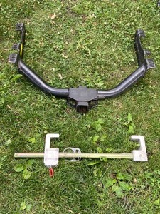lot 91 image: U-Haul Hitch, Honeywell Adjustable Beam