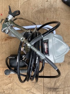 lot 88 image: Airless Paint Sprayer
