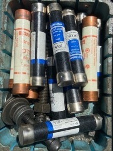 lot 109 image: Fuses, Hardware