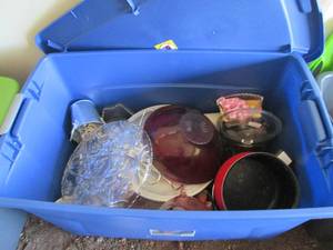 Large Tote with serving trays, uten...