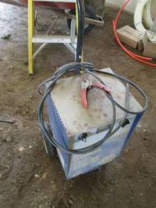 Napa 612 volt battery charger 450a...