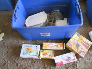 Large tote with kitchenware and ute...