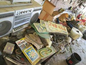 Contents of bench includes vintage ...