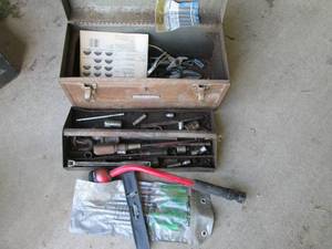 Vintage Craftsman metal tool box wi...