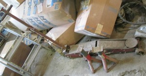 Vintage 2ton floor jack and 2 jack ...