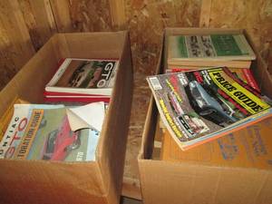 2 boxes of vintage car booksmanual...