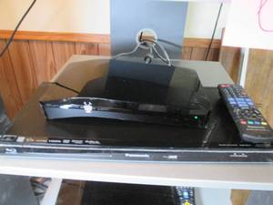 Panasonic bluray player with remote...