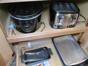 Contents of cupboard includes 4 sli...