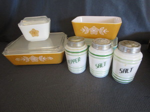 Vintage Refrigerator Dishes & Shakers