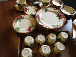 Franciscan Apple Dinnerware