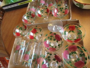 Apple Glassware