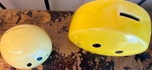 lot 503 image: Yellow Smiley Face Banks