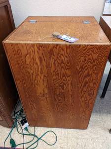 lot 167 image: Simple Handmade Versatile Wood Box