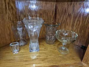 lot 33 image: Elegant Grouping of High End Glassware