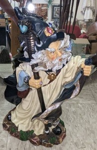 lot 103 image: Wizard Statue, 14