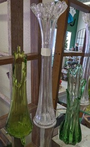 lot 105 image: 3 Mid Century Modern Ribbed Swung Vases