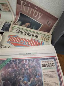 lot 314 image: Group of Newspapers Covering The MN Twins World Series Appearances