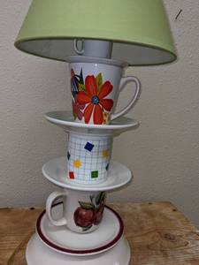 lot 334 image: Coffee Cup Lamp