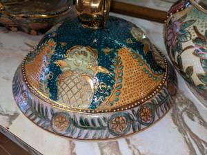 lot 272 image: Gorgeous Satsuma Covered Bowl
