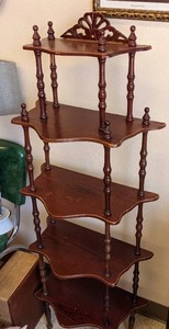 lot 212 image: Vintage 5 Tier Shelf