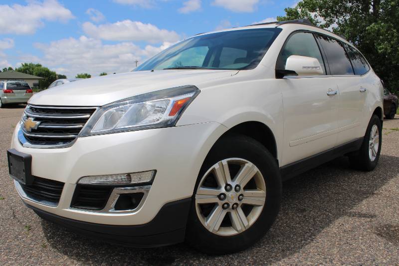 #300 Twin Cities Auctions - Very Nice Car Auction in Anoka, MN - Monday