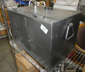 Stagecoach safe, very nicely powder coat painted 24x15x15
