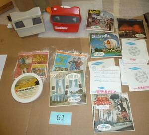 2 View Masters and a bunch of reels