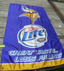 Very Nice Miller Lite Vikings banner 36x56 inches