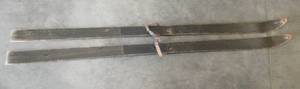 Vintage Lund cross country skis