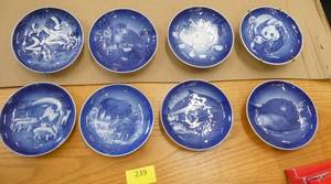 Lot of 8 Mothers Day plates