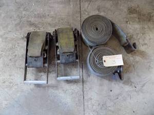 lot 13 image: 2- 4 Ratchet Straps