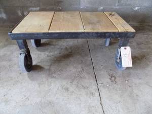 lot 37 image: Steel cart with casters