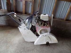 lot 44 image: Gas Concrete Saw