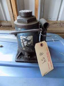 lot 54 image: Hydraulic jack 20 ton