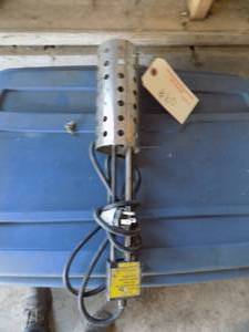 lot 60 image: Bucket heater