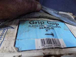 lot 79 image: Grip Cap 2 nails