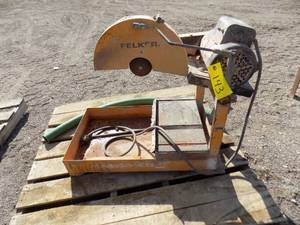 lot 143 image: Cement saw Electric