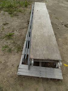 lot 167 image: Scaffolding Planks & X Braces aluminum