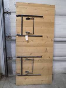 lot 184 image: Ice Castle Bed no mattress