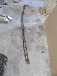 lot 192 image: Log Chain with hooks 14