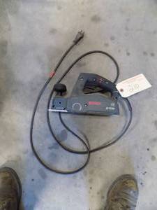 lot 210 image: Bosch Power Plainer