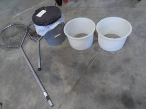 lot 221 image: Fishing & Camping Items