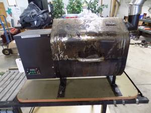 lot 237 image: Smoker with cart