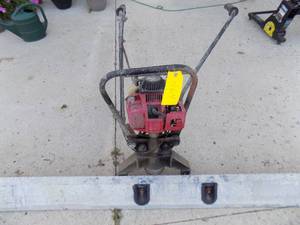 lot 264 image: 14 Power screed Honda GX31