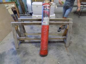lot 270 image: 2 sets of Sawhorses 5 x 27 12- Orange EZ Fence 4 x 100