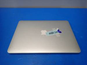 Apple&nbspMacBookPro12,1 A1502 MF839LLA &nbspINTEL(R) CORE(TM) I5-5257U CPU  2.70GHZ  8GB DDR3 RAM  251GB SSD  13.0 screen with 1920 x 1080 resolution  includes IOS and power cable&nbsp
