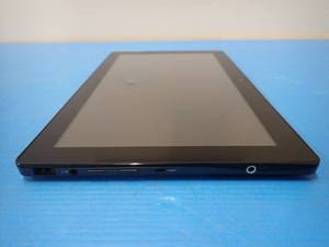 Samsung&nbsp700T XE700T1A Tablet  4GB DDR3 RAM  NO HD &nbspScratches on LCD &nbspNo Charger