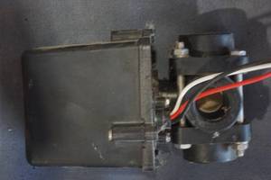 lot 52 image: electric ball valve