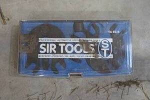 lot 56 image: Sir Tools