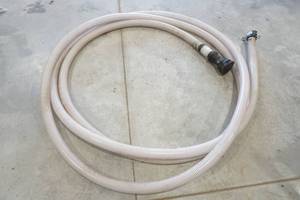 lot 59 image: suction hose
